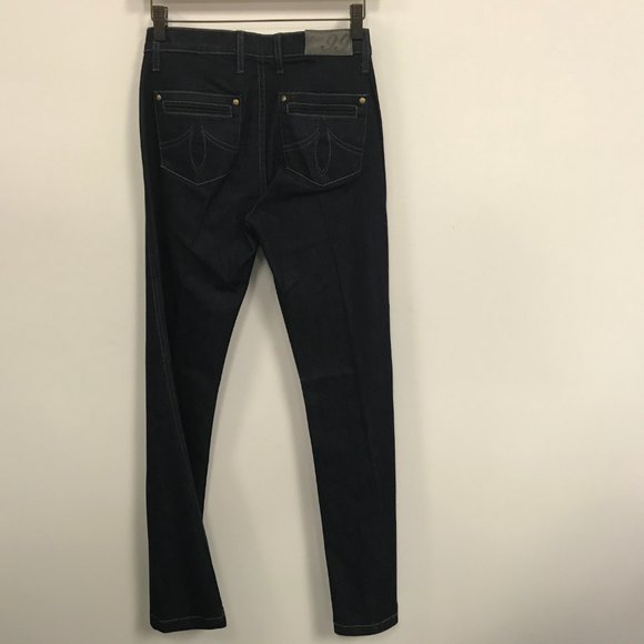 NWOT Level 99 27x34 Retro Style Flare Leg Jeans - Picture 2 of 5